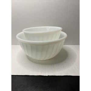 Anchor Hocking Fire King Milk Glass Set of 2 Bowls White